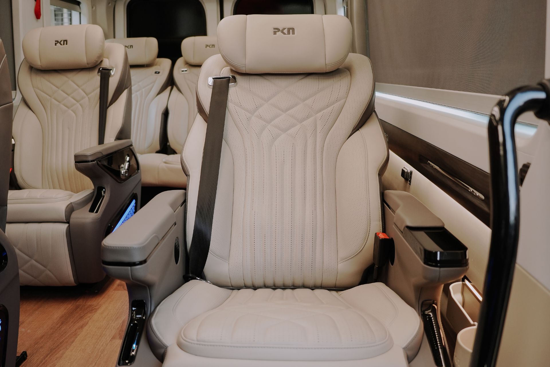 seats of luxury permium urbania of southerndayz2