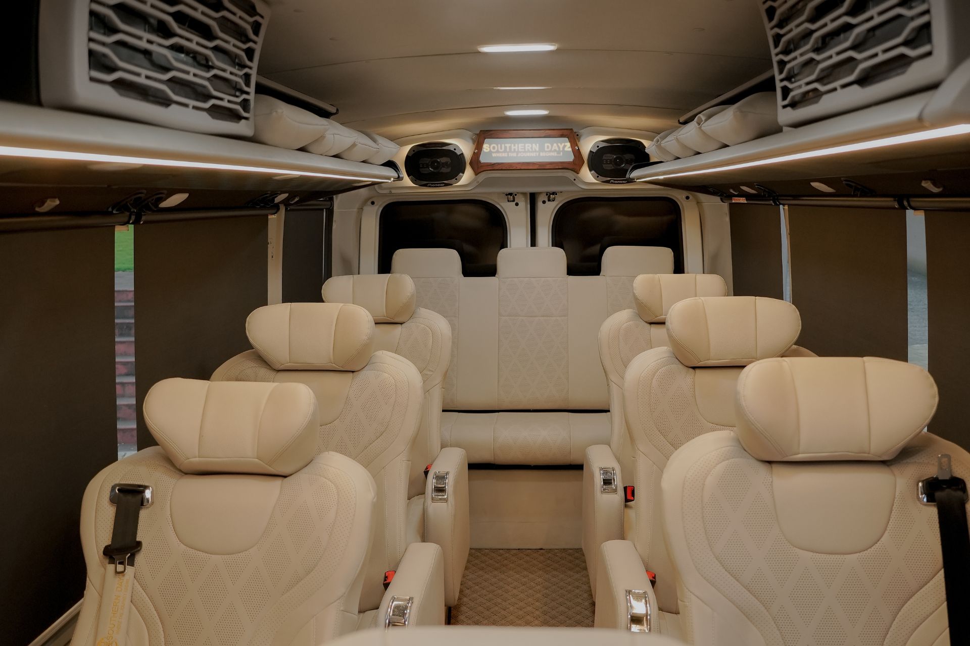 southerndayz premium urbania seat2